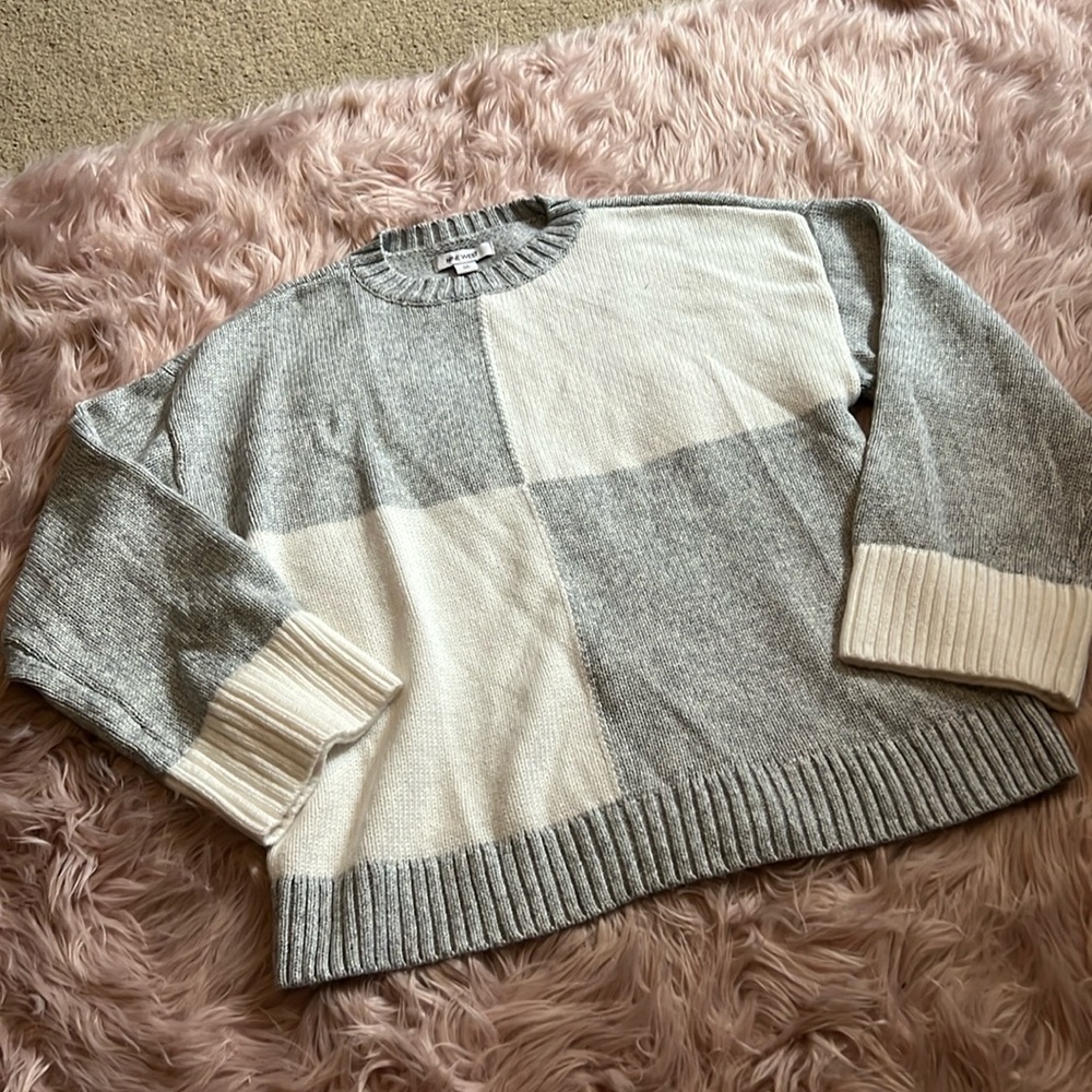 Nine West Sweater
